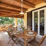Morena With Exclusive Swimming Pool And Large Garden