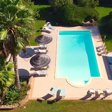 Morena With Exclusive Swimming Pool And Large Garden Villa Alghero