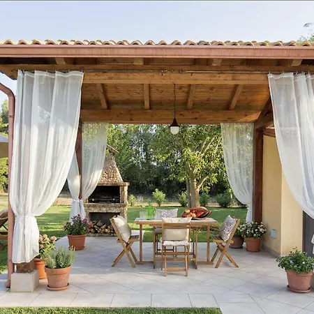 Villa Morena With Exclusive Swimming Pool And Large Garden