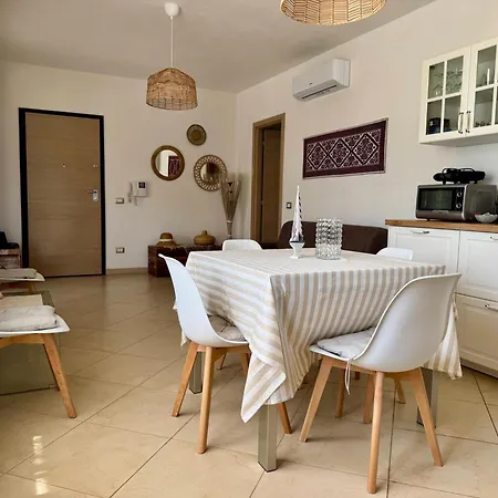 Morena With Exclusive Swimming Pool And Large Garden Villa Alghero