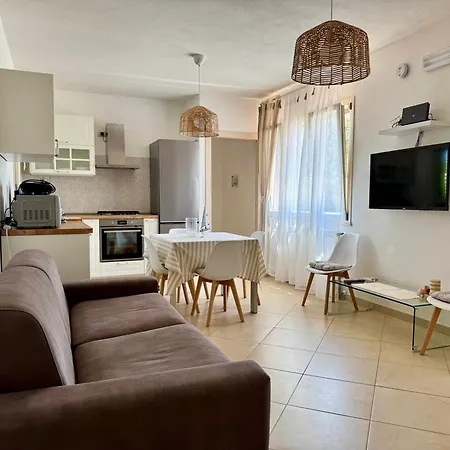 Morena With Exclusive Swimming Pool And Large Garden *