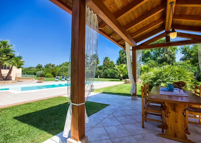 Villa Morena With Exclusive Swimming Pool And Large Garden Alghero