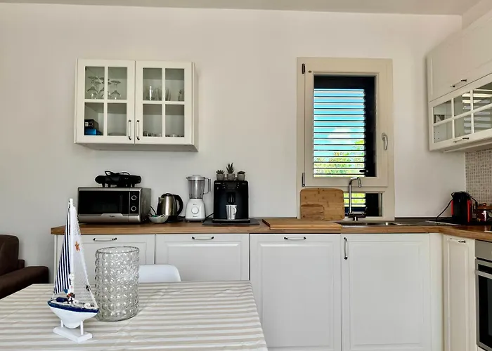 Morena With Exclusive Swimming Pool And Large Garden Alghero