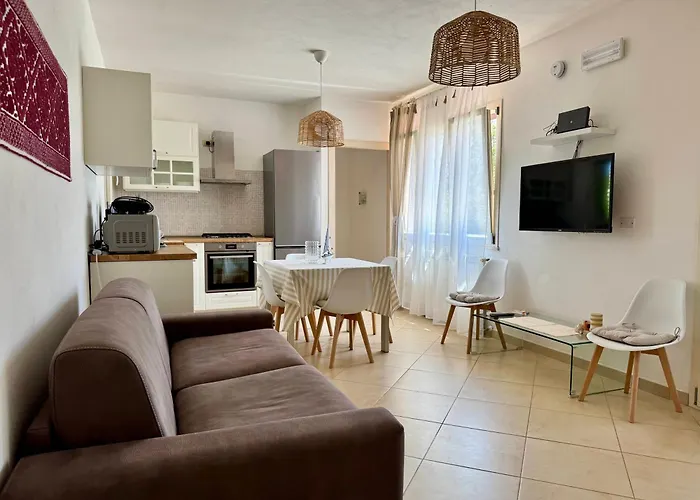 Morena With Exclusive Swimming Pool And Large Garden *